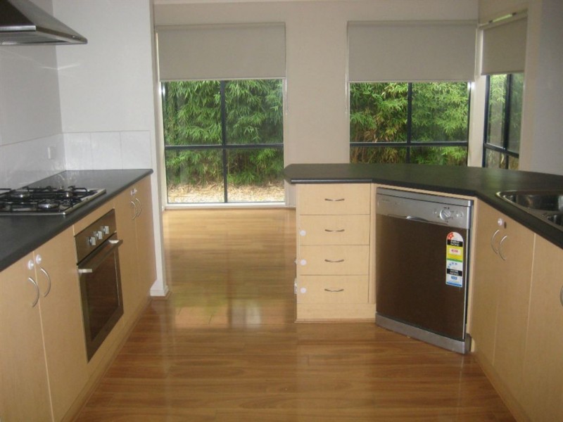 36 Fleet Street, Narre Warren South VIC 3805