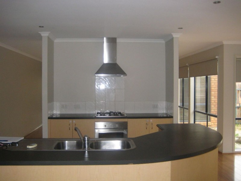 36 Fleet Street, Narre Warren South VIC 3805