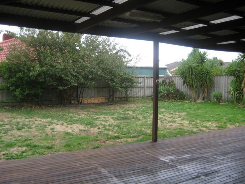 36 Fleet Street, Narre Warren South VIC 3805