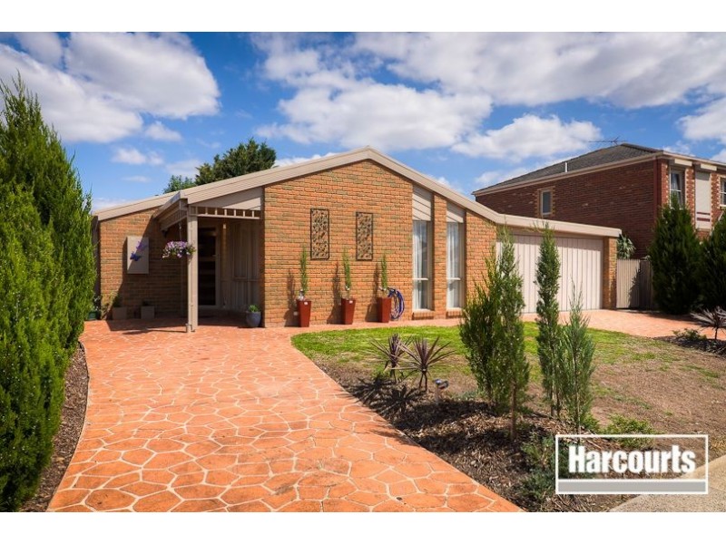 31 Baringa Park Drive, Narre Warren South VIC 3805