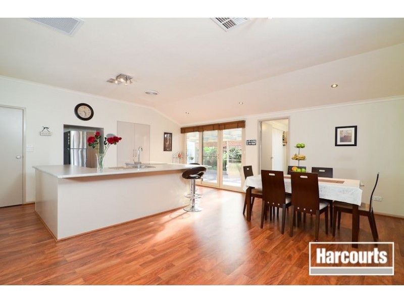 31 Baringa Park Drive, Narre Warren South VIC 3805