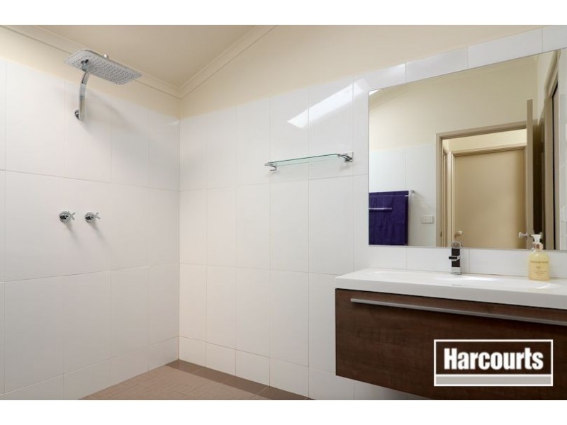 31 Baringa Park Drive, Narre Warren South VIC 3805
