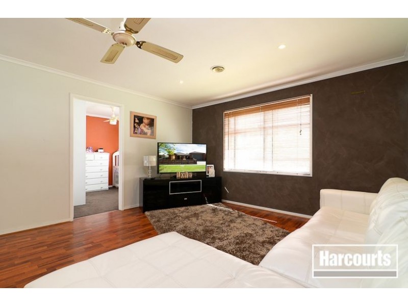 91 Strathaird Drive, Narre Warren South VIC 3805