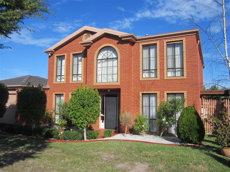 41 Robinswood Parade, Narre Warren South VIC 3805