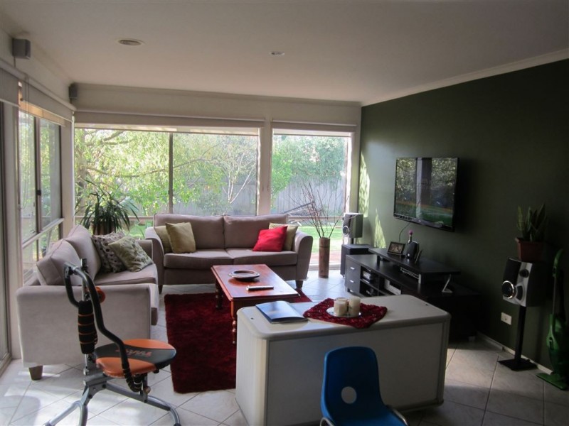 39 Tangerine Drive, Narre Warren South VIC 3805