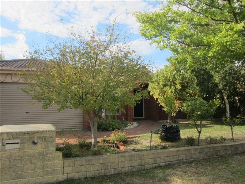 39 Tangerine Drive, Narre Warren South VIC 3805