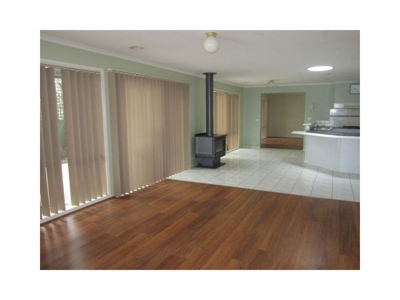 9 Somerset Court, Narre Warren South VIC 3805