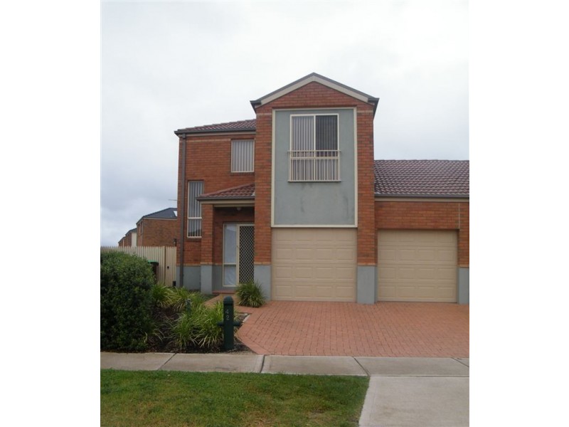 42 Norwegian Way, Narre Warren South VIC 3805