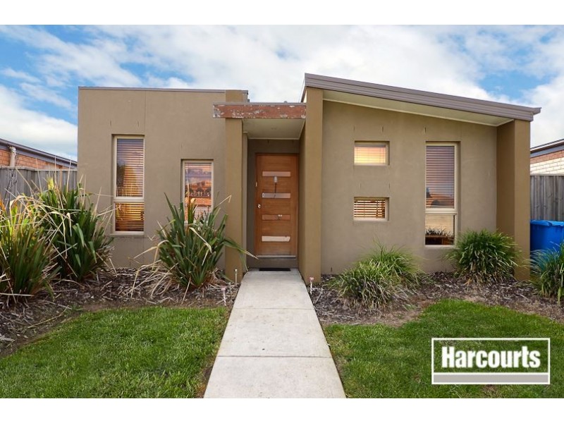 23 Pepperbush Circuit, Cranbourne VIC 3977