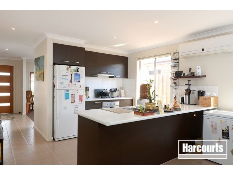 23 Pepperbush Circuit, Cranbourne VIC 3977