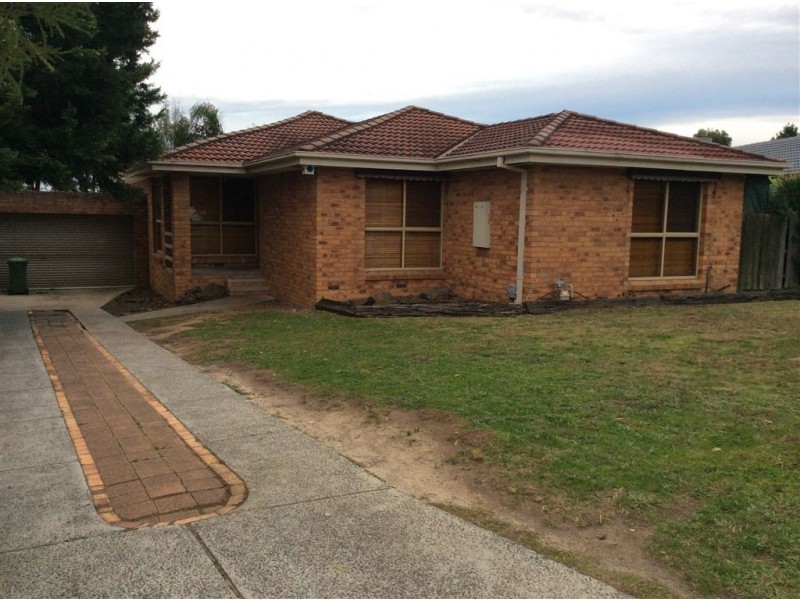 33 Maramba Drive, Narre Warren VIC 3805