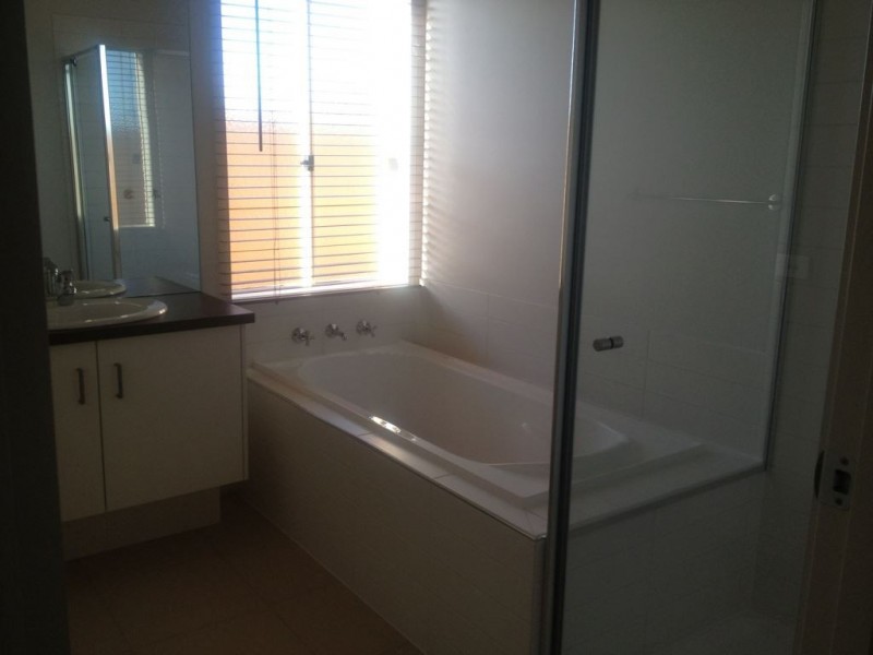 29 Cassowary Avenue, Pakenham VIC 3810