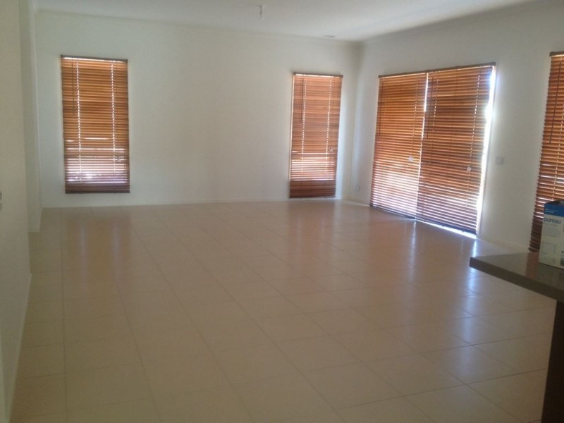 29 Cassowary Avenue, Pakenham VIC 3810