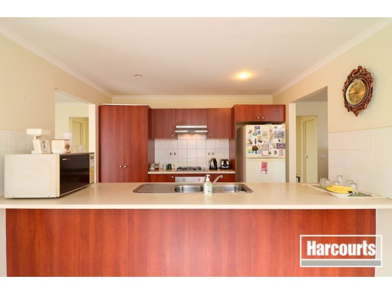 3 Penshurst Way, Cranbourne North VIC 3977
