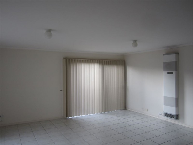 10/95-101 Breens Road, Cranbourne VIC 3977