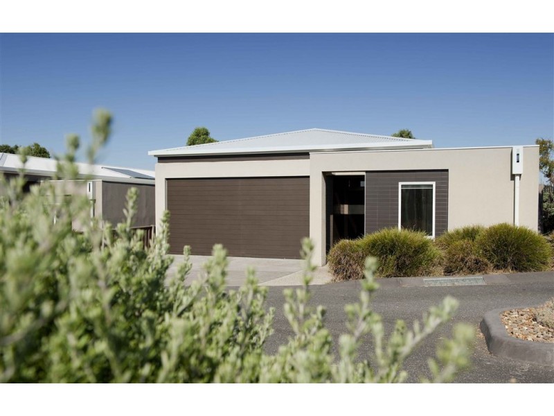 520 Evans Road, Lynbrook VIC 3975