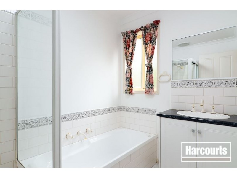 31 The Promenade, Narre Warren South VIC 3805