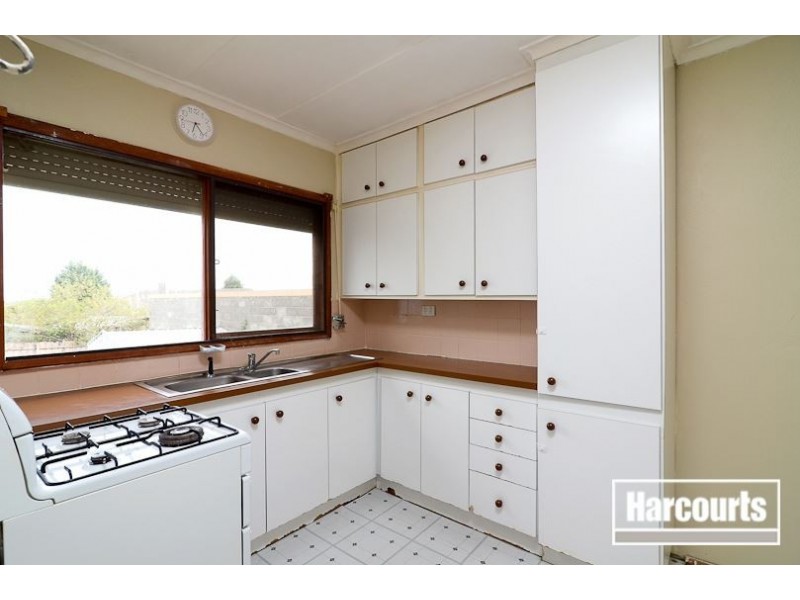 73 Tristania Street, Doveton VIC 3177