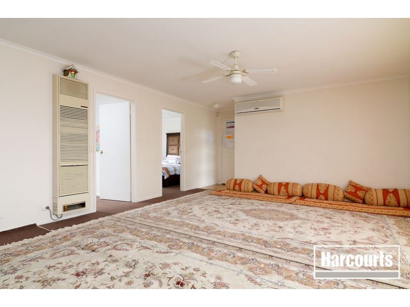 50 Beckington Crescent, Hampton Park VIC 3976