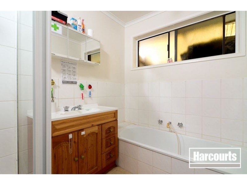 50 Beckington Crescent, Hampton Park VIC 3976