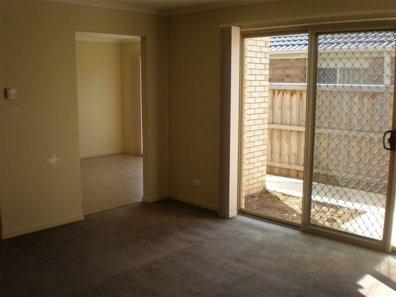 7 Penshurst Way, Cranbourne North VIC 3977