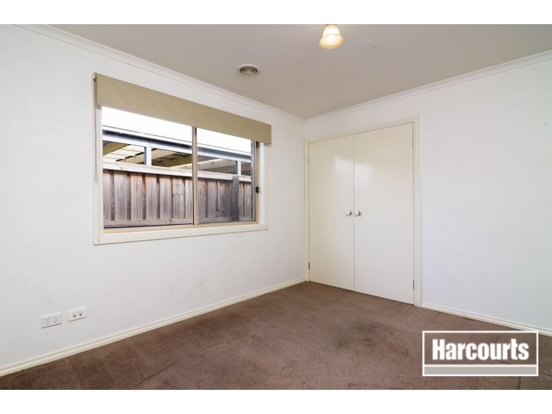14 Broadleaf Way, Cranbourne VIC 3977