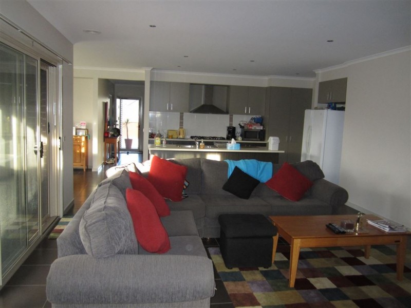 20 Sagan Drive, Cranbourne North VIC 3977