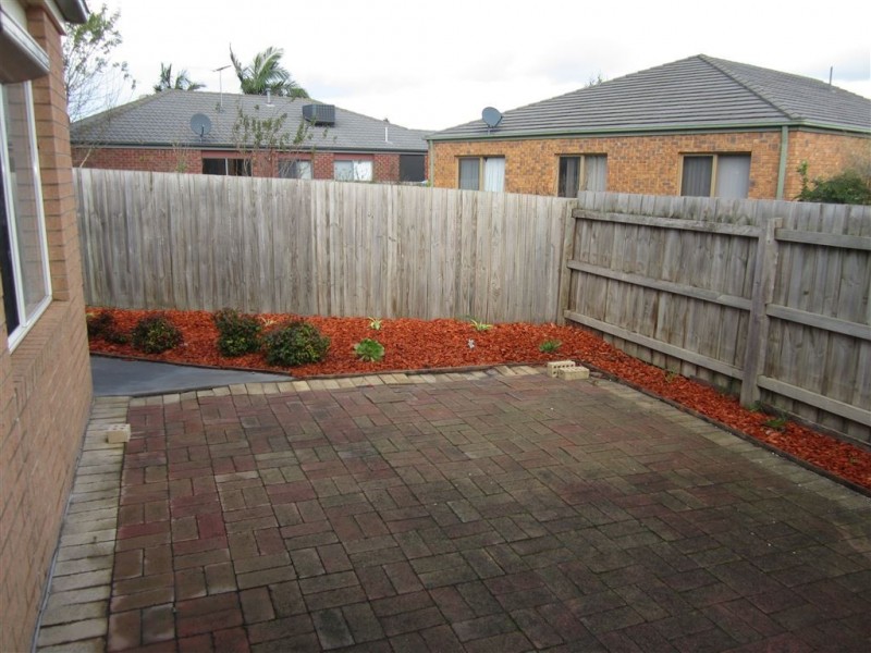 15 McCartney Drive, Narre Warren South VIC 3805