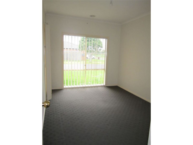 1 Sarah Louise Place, Berwick VIC 3806