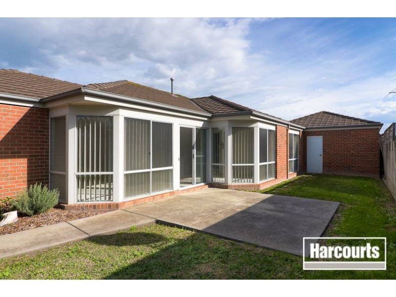 4 Michelle Drive, Berwick VIC 3806