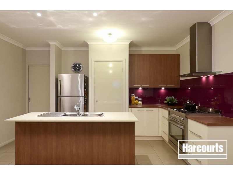 66 Alisma Boulevard, Cranbourne North VIC 3977