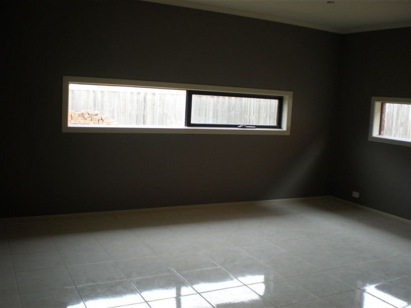 17 Tenterfield Drive, Narre Warren South VIC 3805