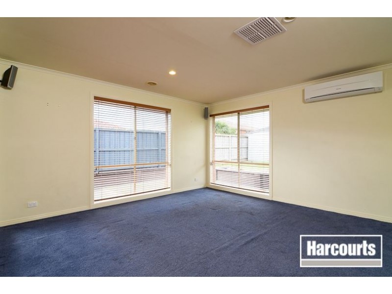 47 Rodlarni Crescent, Berwick VIC 3806