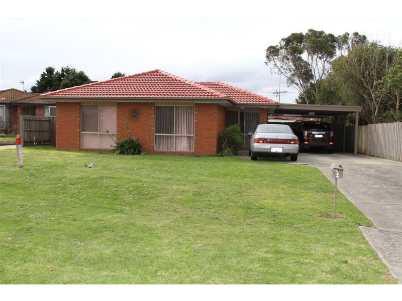2 Sturt Court, Cranbourne North VIC 3977