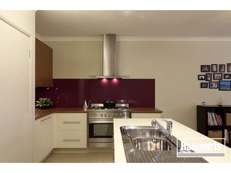 66 Alisma Boulevard, Cranbourne North VIC 3977