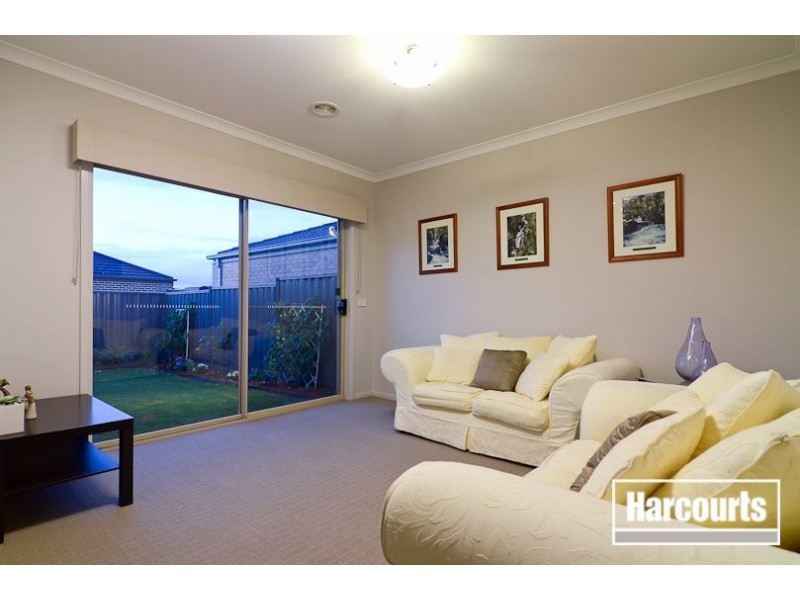 66 Alisma Boulevard, Cranbourne North VIC 3977