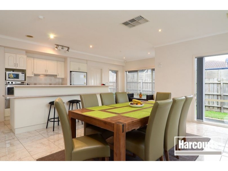 126 The Promenade, Narre Warren South VIC 3805