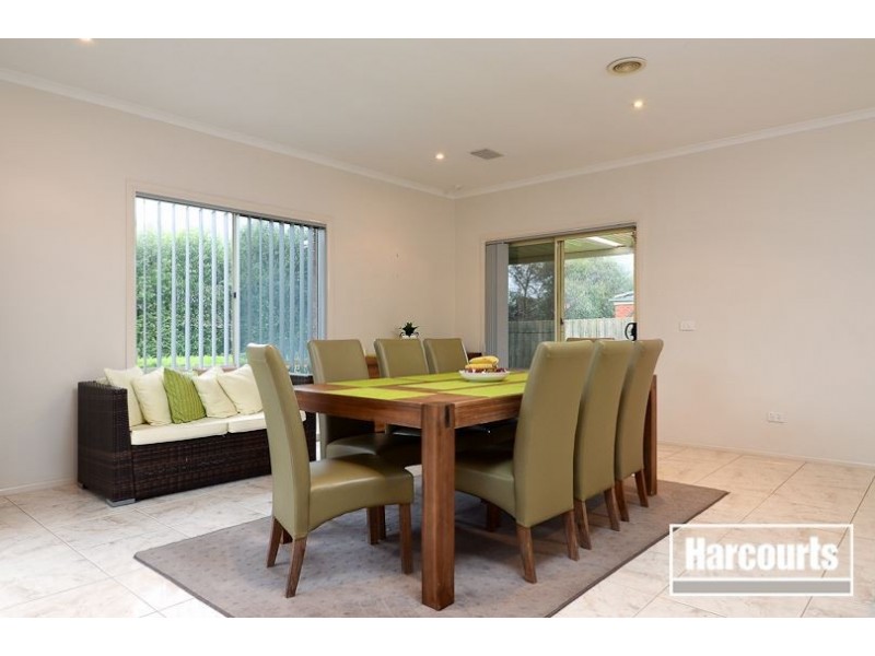 126 The Promenade, Narre Warren South VIC 3805