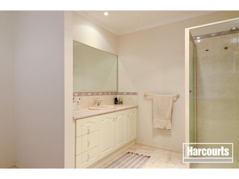 126 The Promenade, Narre Warren South VIC 3805