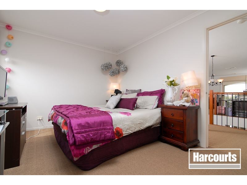 6 Napier Way, Narre Warren South VIC 3805