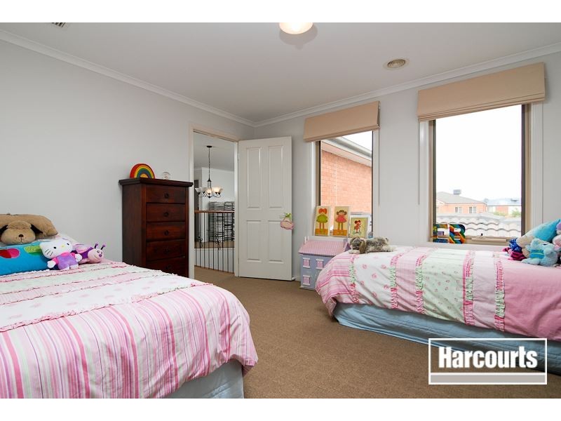 6 Napier Way, Narre Warren South VIC 3805