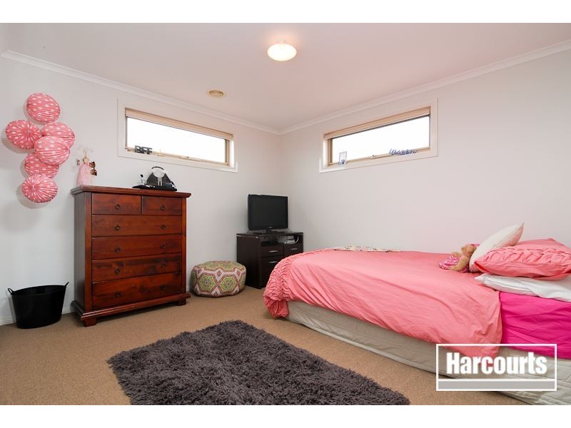 6 Napier Way, Narre Warren South VIC 3805