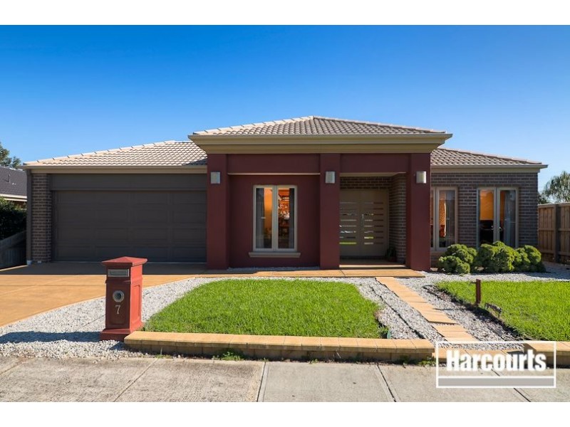 7 Bunbury Ave, Narre Warren VIC 3805