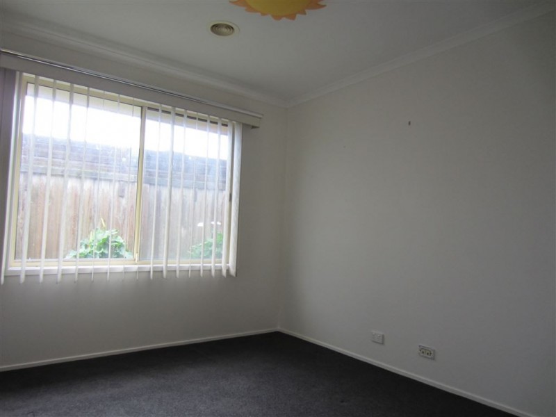 18 Domain Drive, Berwick VIC 3806