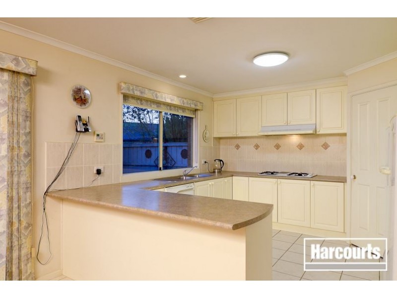 5 Lochard Terrace, Narre Warren South VIC 3805