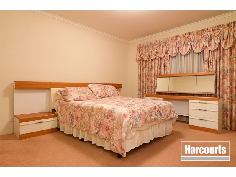 5 Lochard Terrace, Narre Warren South VIC 3805