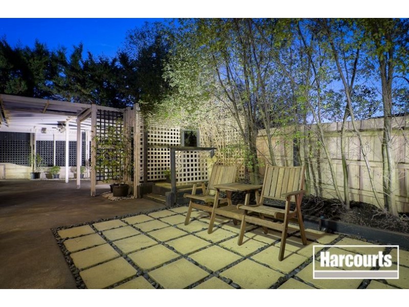 5 Lochard Terrace, Narre Warren South VIC 3805