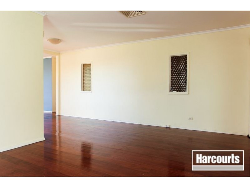 12 Pinetree Close, Croydon VIC 3136