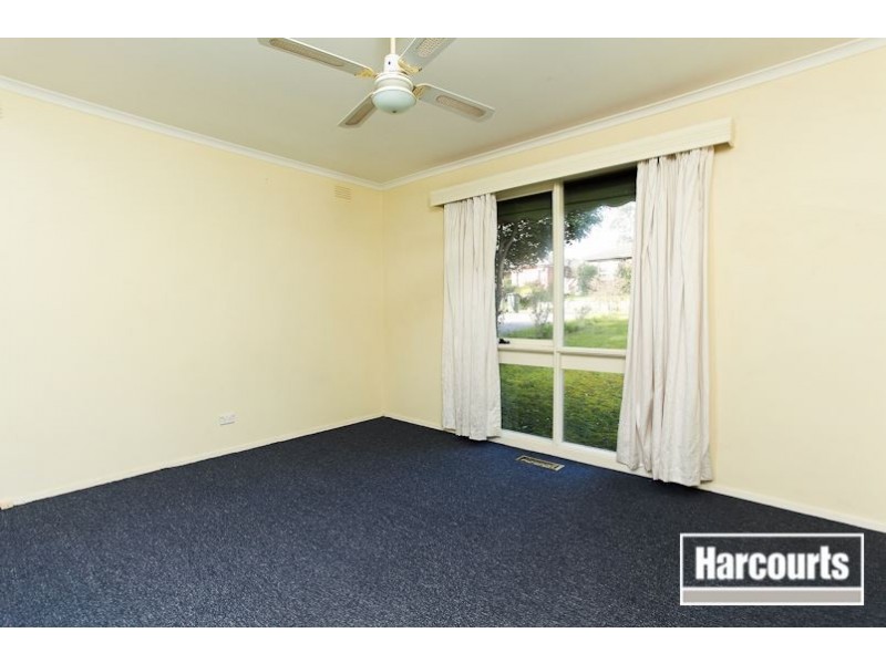 12 Pinetree Close, Croydon VIC 3136