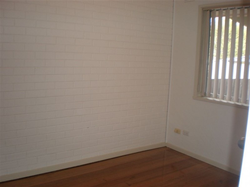 2/10 Shrives Road, Narre Warren VIC 3805